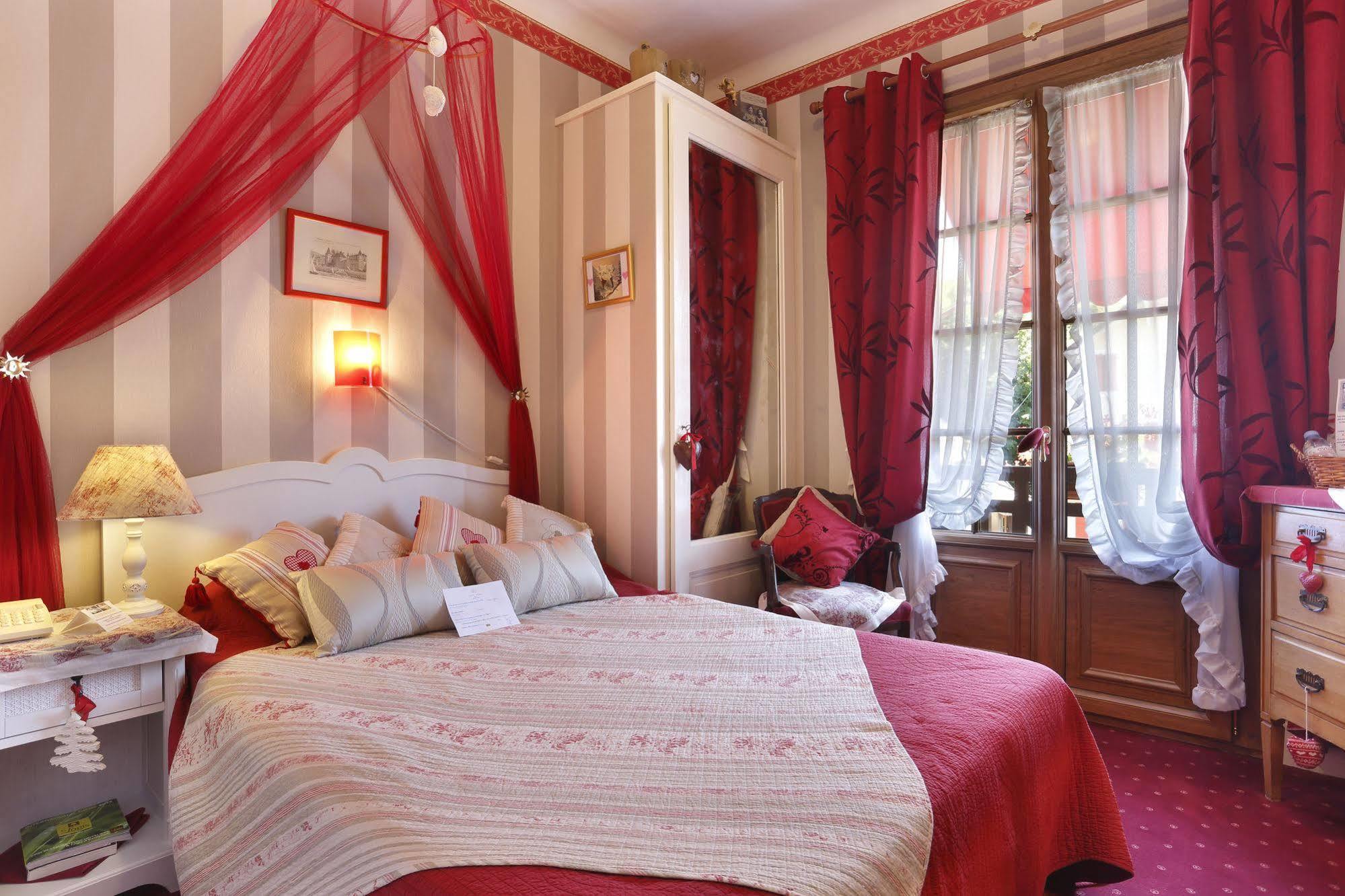 Les Cygnes Hotel Evian-les-Bains Exterior photo